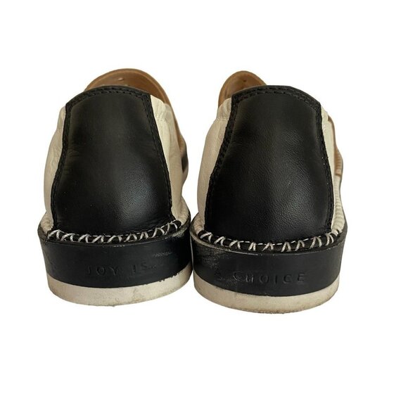 Hispanitas Women's SOHO Black & White Maiko Leather Flat. 6 - Picture 3 of 4